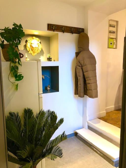 La Lover'S Jungle Pont-Sur-Yonne Exterior photo